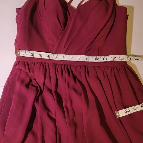 Azazie Cora Style Burgundy A line Pleated Chiffon Keyhole Bridesmaid/Prom Dress - Picture 8 of 14